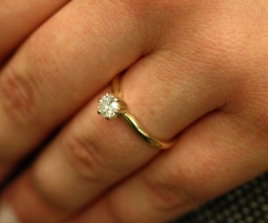 Engagement Diamond Pawn Shop or Jeweler